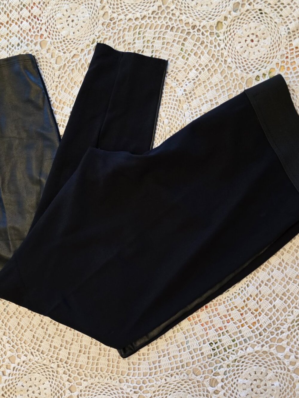 Rock & Republic Faux Leather Front Leggings XL Black Pull On Moto Pants